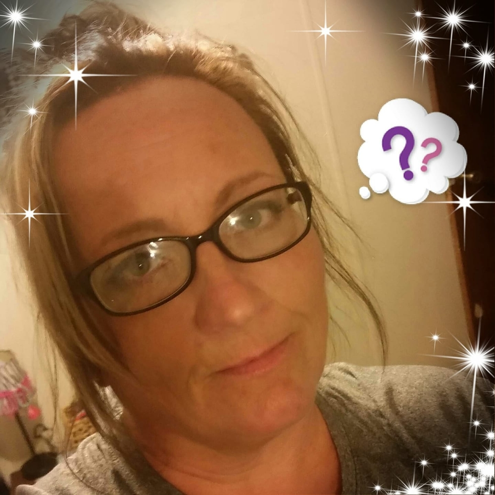 Meet your Posher, Gena